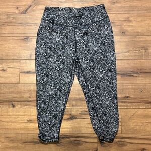 Gaiam Charcoal and Black Patterned Leggings